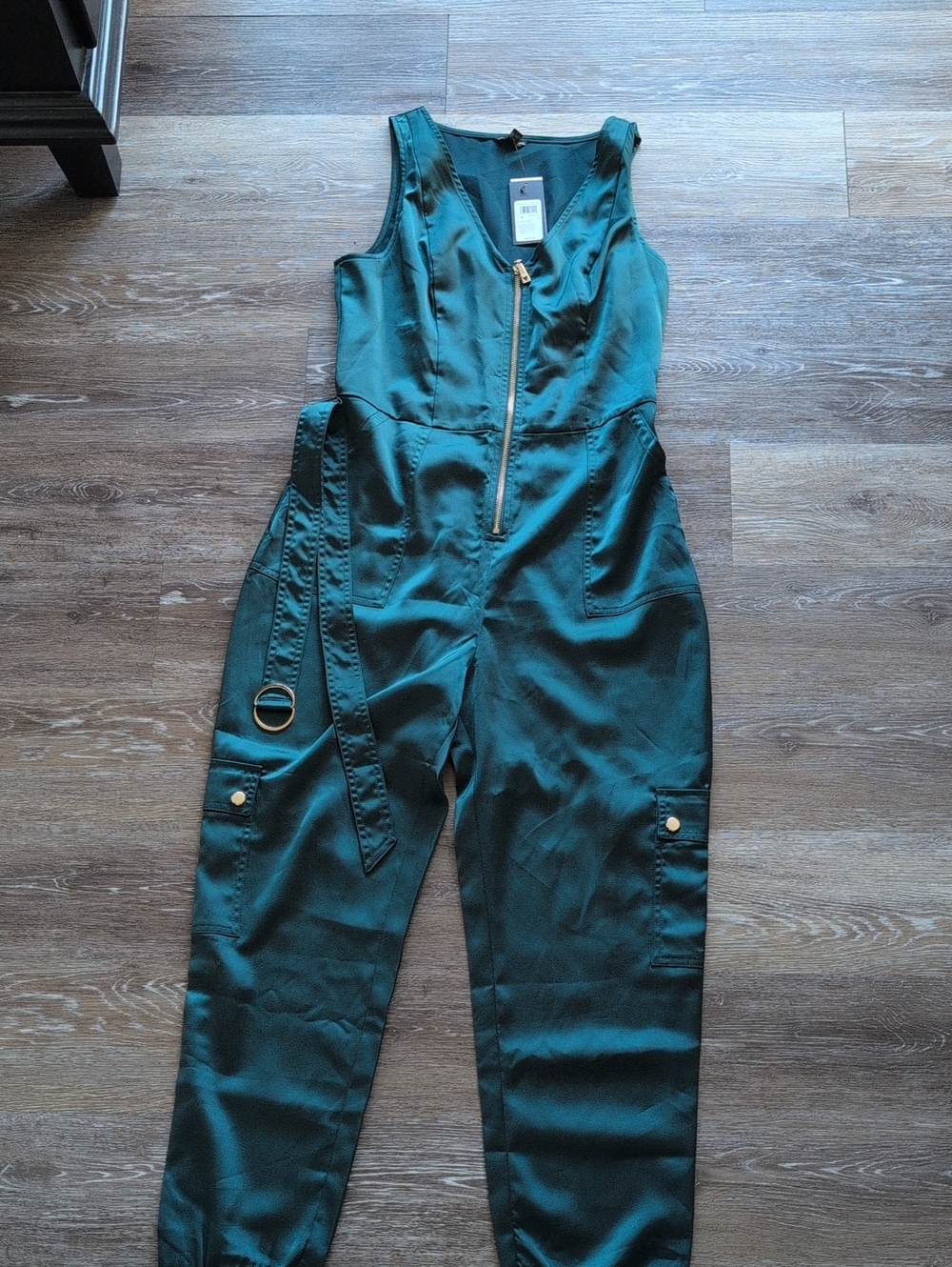NWT GUESS Apolonia Cargo Jumpsuit